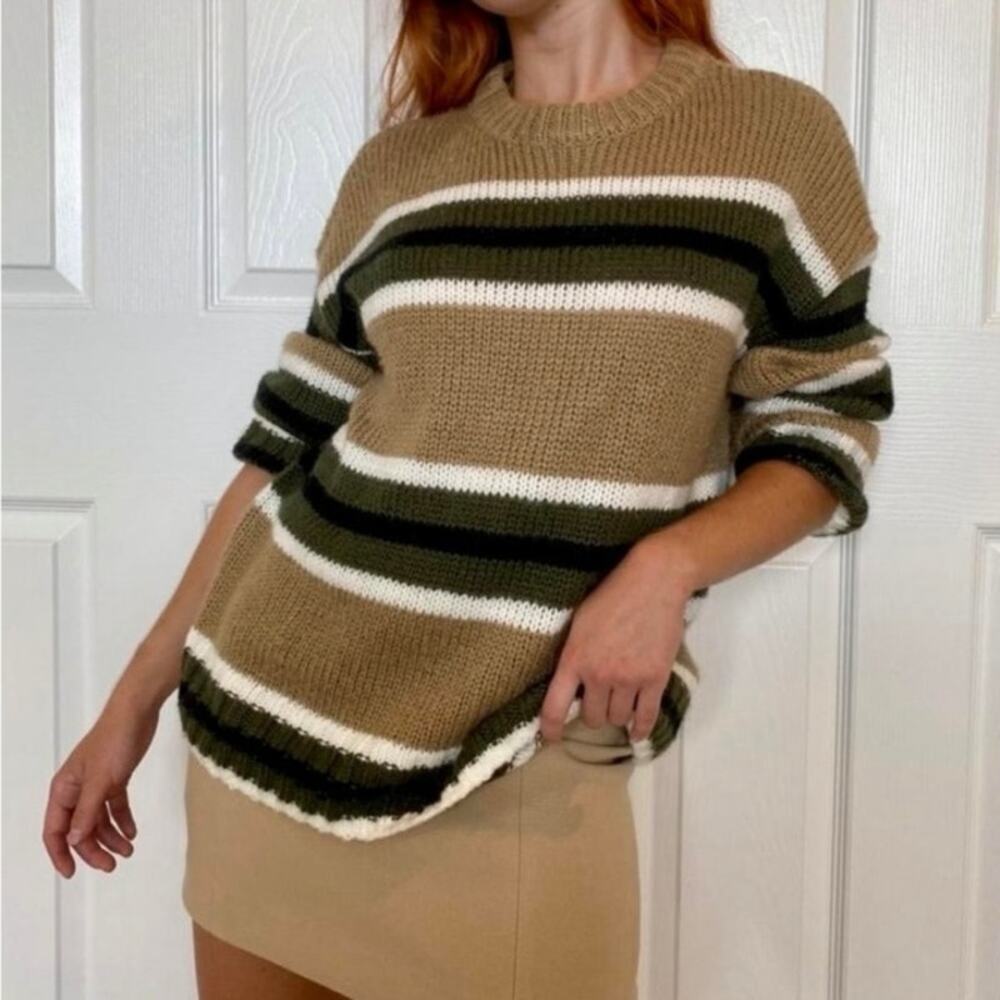 Urban Outfitters Tan Green Striped Knit Sweater Small Cozy Crewneck Pullover